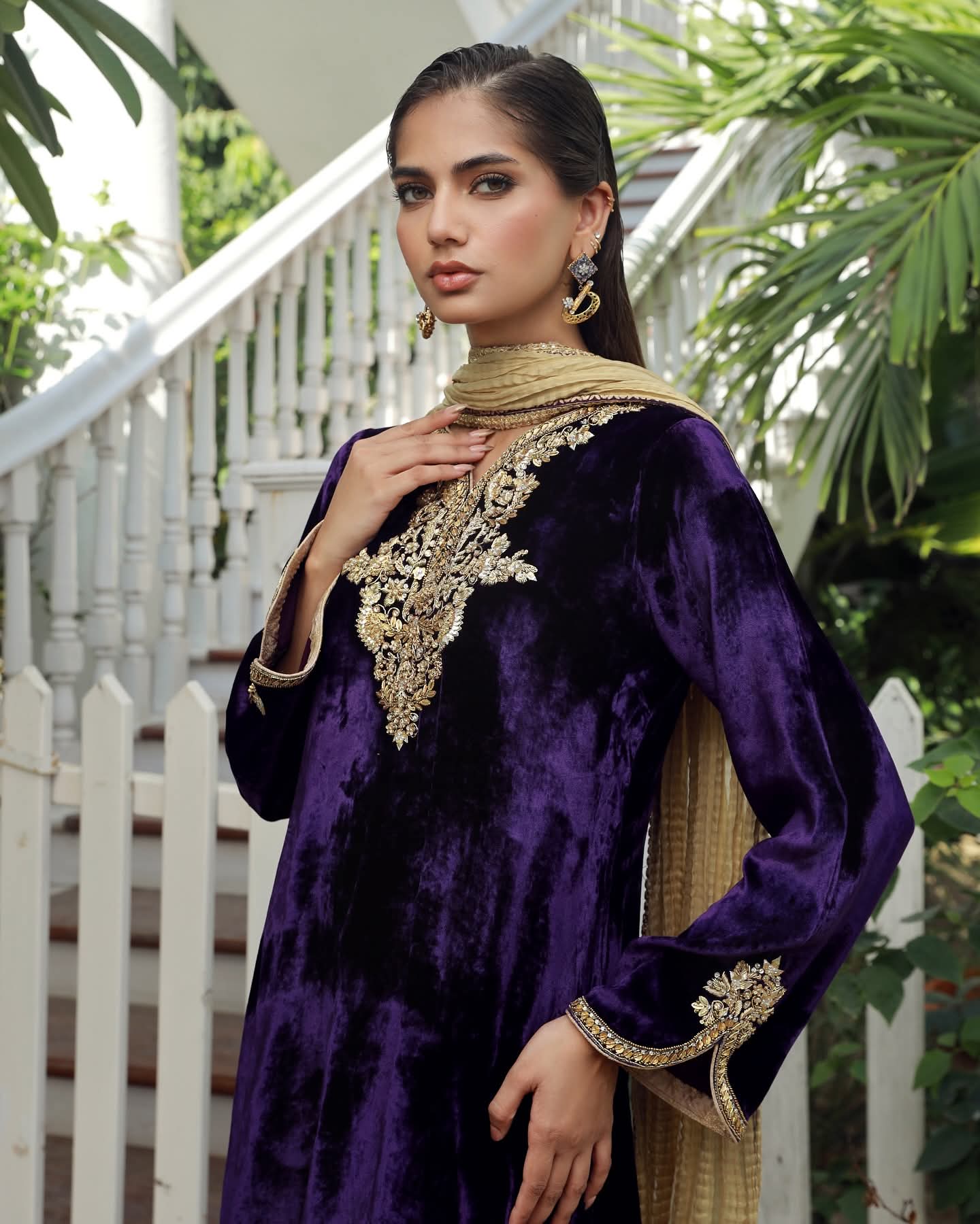 ZARNISH – Royal Purple Velvet Hand-Embellished Luxe Suite