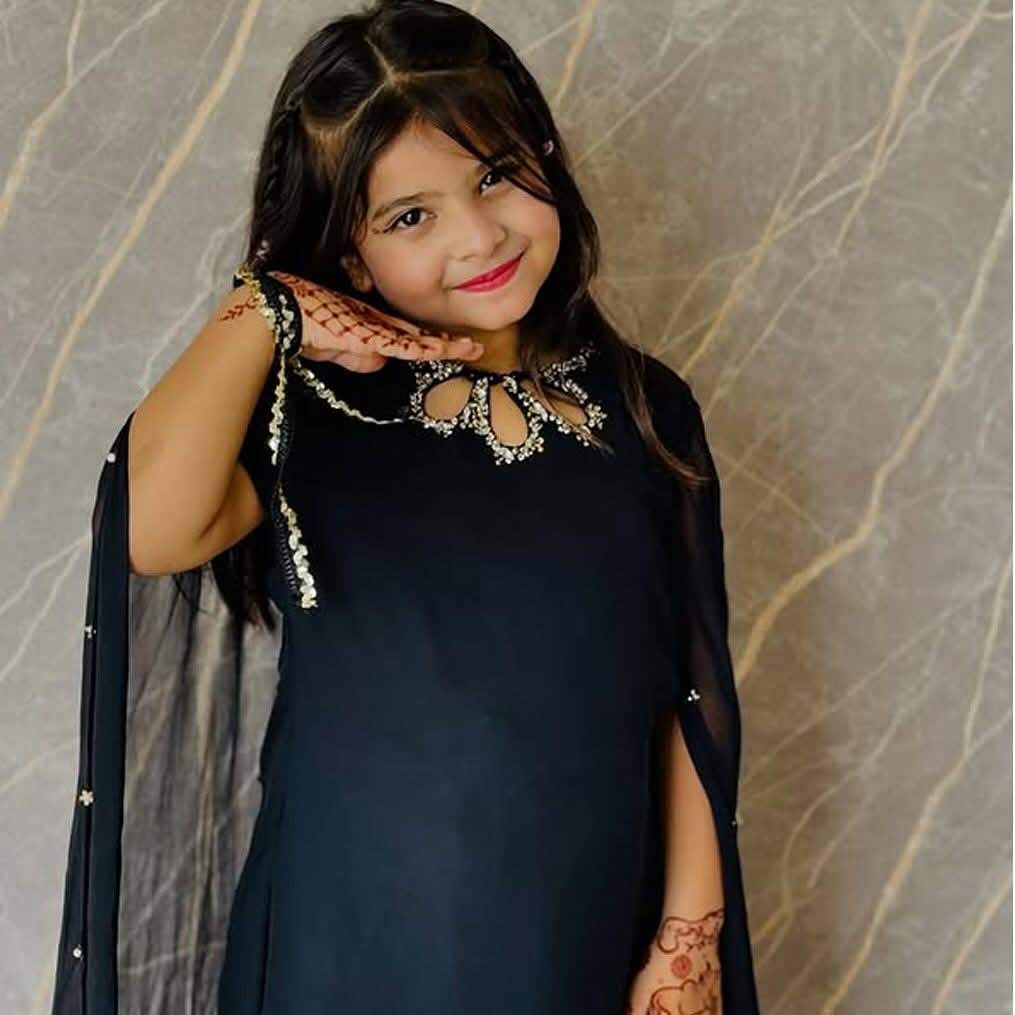 AAYAT – Little Ebony Embroidered Festive Suite