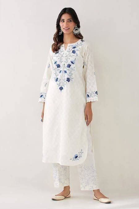 HANIYA – Ivory Cotton-Silk Blue Floral 3-Piece