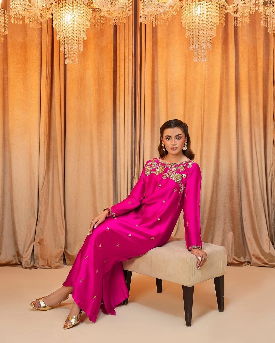 PARINEETI – Magenta Silk Gold-Embroidered Festive Ensemble