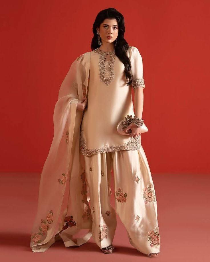 ESHHAL – Lilac Pink Shimmer Silk Embroidered 3-Piece